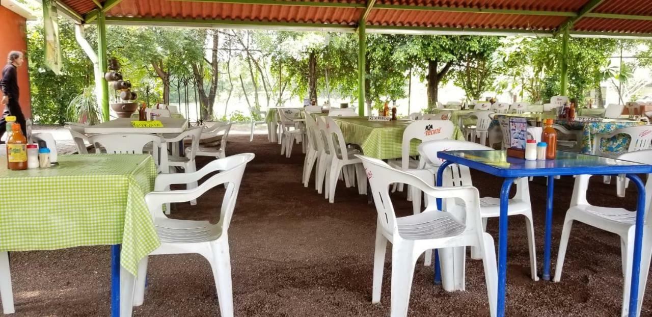 Casa con alberca climatizada privada para 8 personas Emiliano Zapata  Bagian luar foto